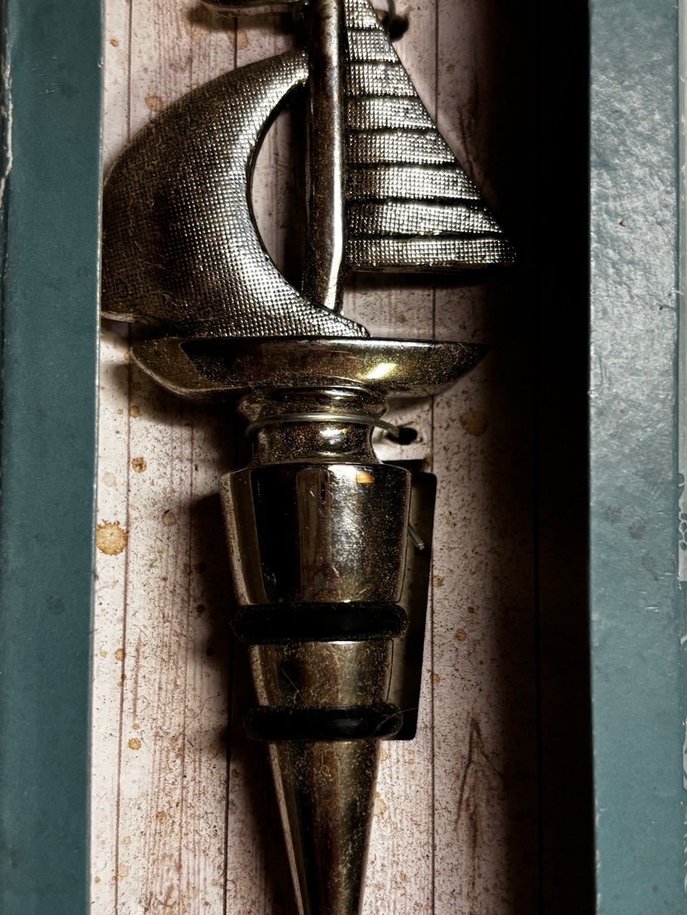 Tommy Bahama Silver Sailboat Bottle Stopper